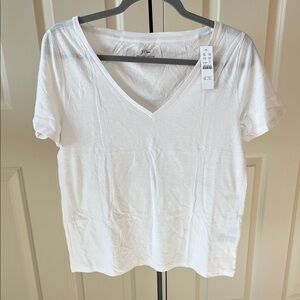 J. Crew White V-Neck Short Sleeve Tee